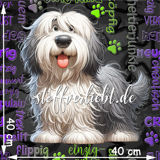 French Terry Stoff mit großem Old English Sheepdog (Bobtail) auf dunklem Hintergrund – umgeben von Begriffen wie „witzig“, „flippig“ und „treu“. 